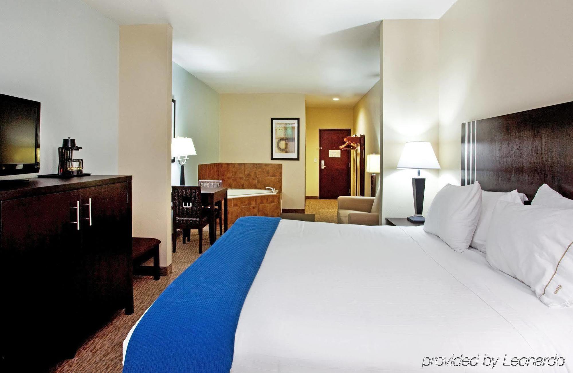 Holiday Inn Express - Eunice By Ihg Bagian luar foto