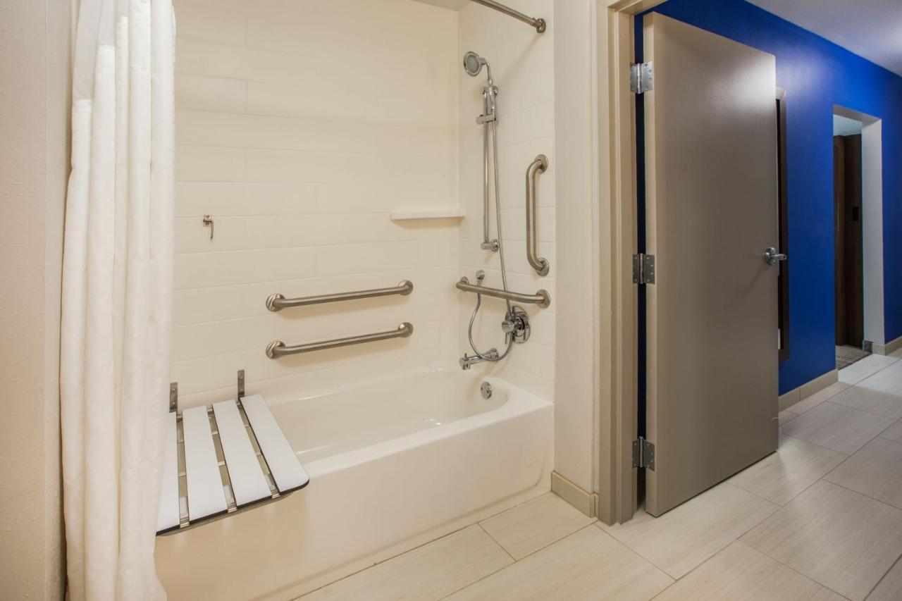 Holiday Inn Express - Eunice By Ihg Bagian luar foto